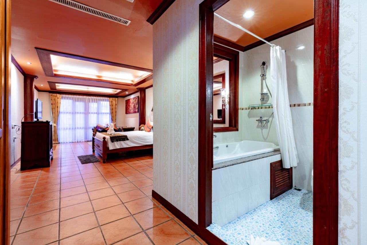 Royal Phawadee Village Patong - 2 Minutes Walk To The Beach Exterior photo