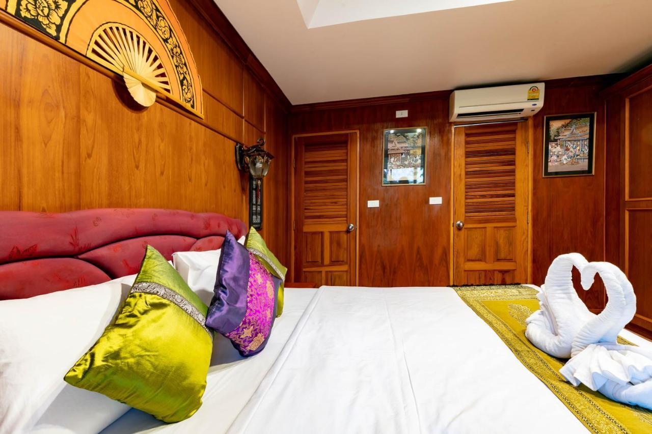 Royal Phawadee Village Patong - 2 Minutes Walk To The Beach Exterior photo