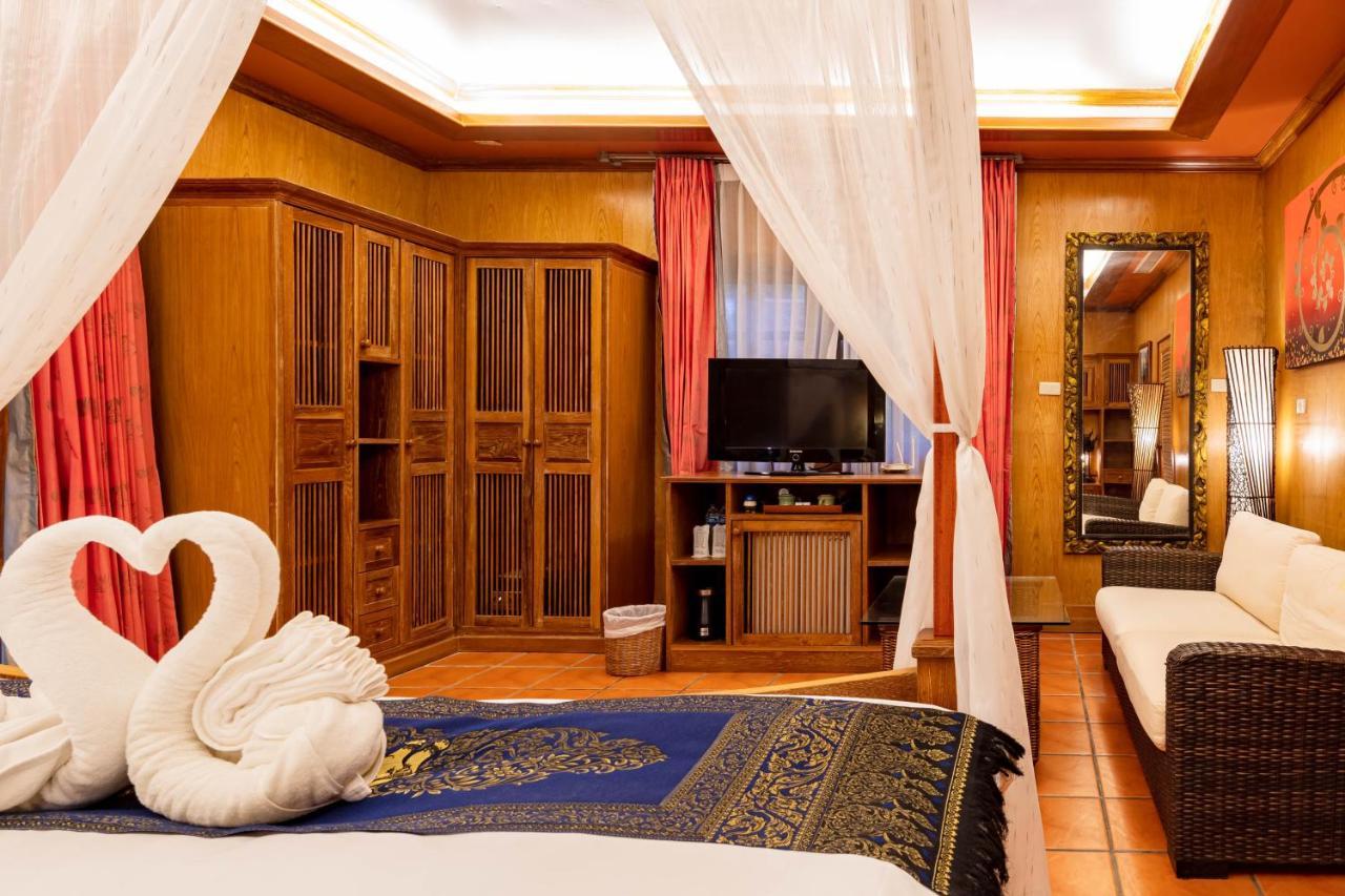 Royal Phawadee Village Patong - 2 Minutes Walk To The Beach Exterior photo