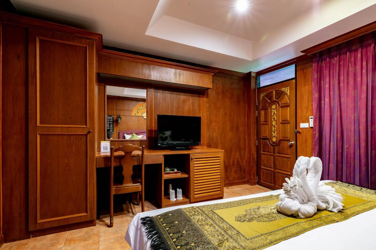 Royal Phawadee Village Patong - 2 Minutes Walk To The Beach Exterior photo