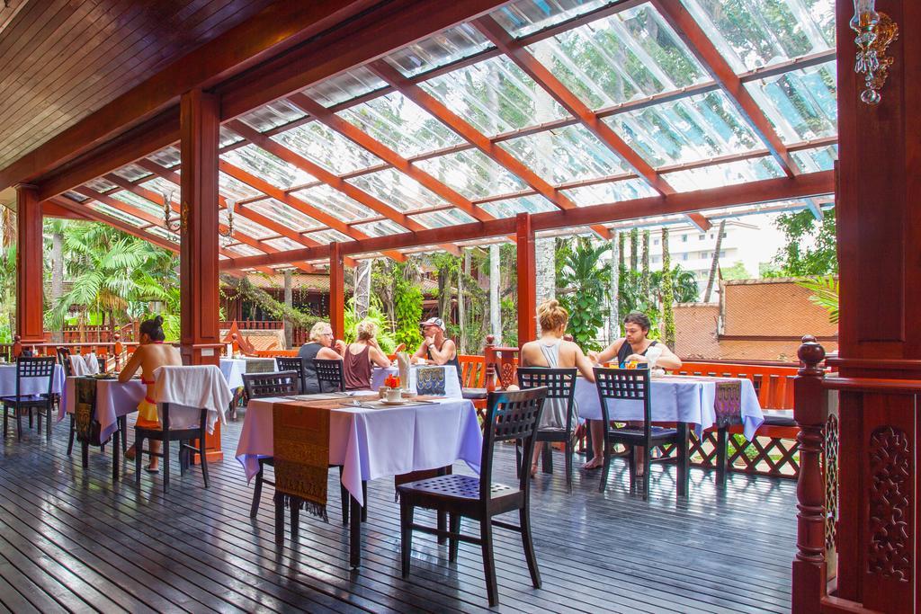 Royal Phawadee Village Patong - 2 Minutes Walk To The Beach Exterior photo