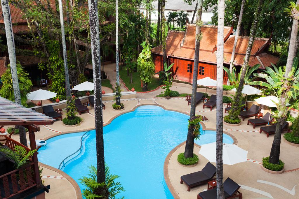 Royal Phawadee Village Patong - 2 Minutes Walk To The Beach Exterior photo
